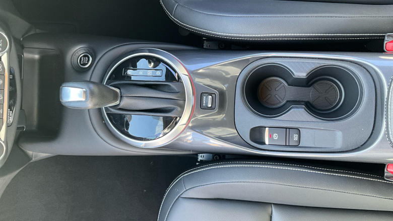 Nissan Juke 1.0 DiG-T 114 Tekna 5dr DCT Petrol Hatchback